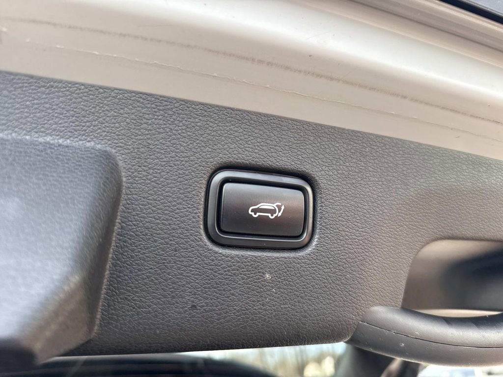 Used 2023 Kia Sportage X-Pro image 8