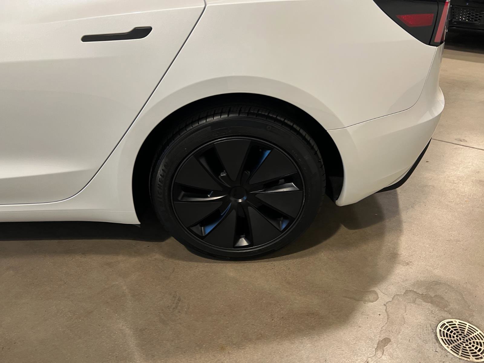 Used 2025 Tesla Model 3 Long Range image 41