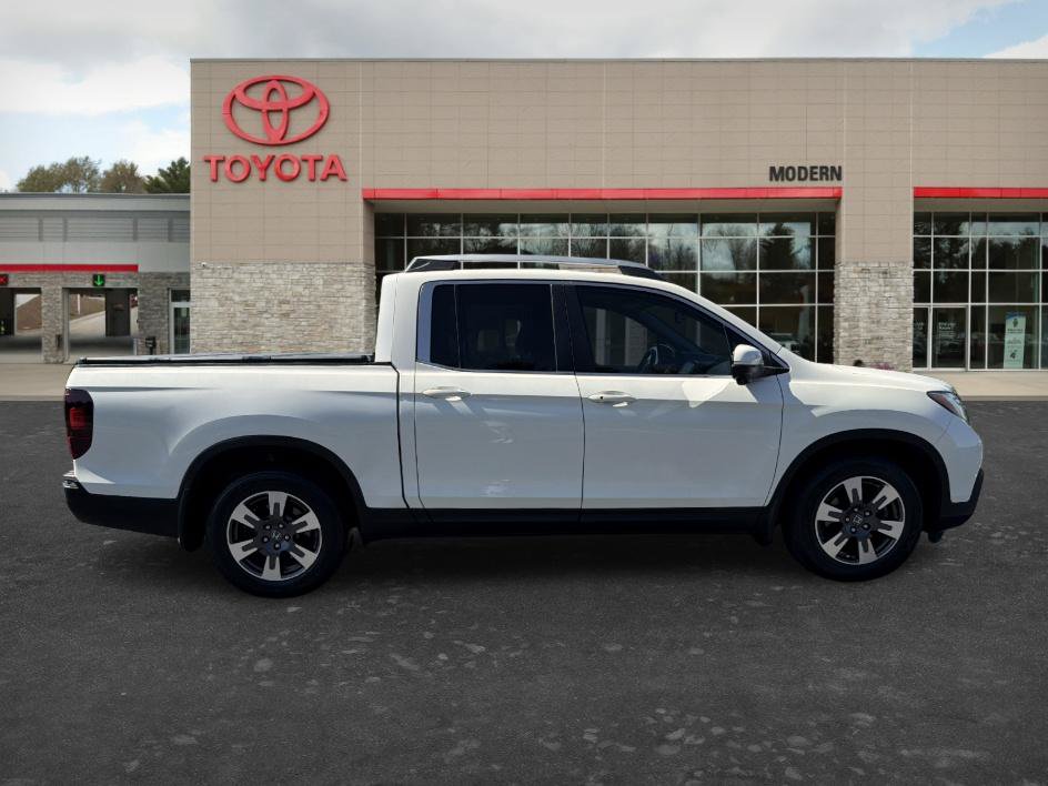 Used 2017 Honda Ridgeline RTL-T image 4