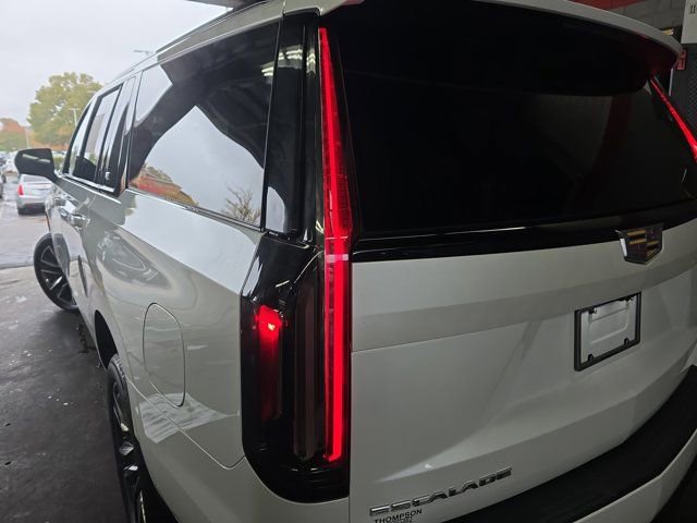 Certified 2023 Cadillac Escalade ESV Sport Platinum image 36