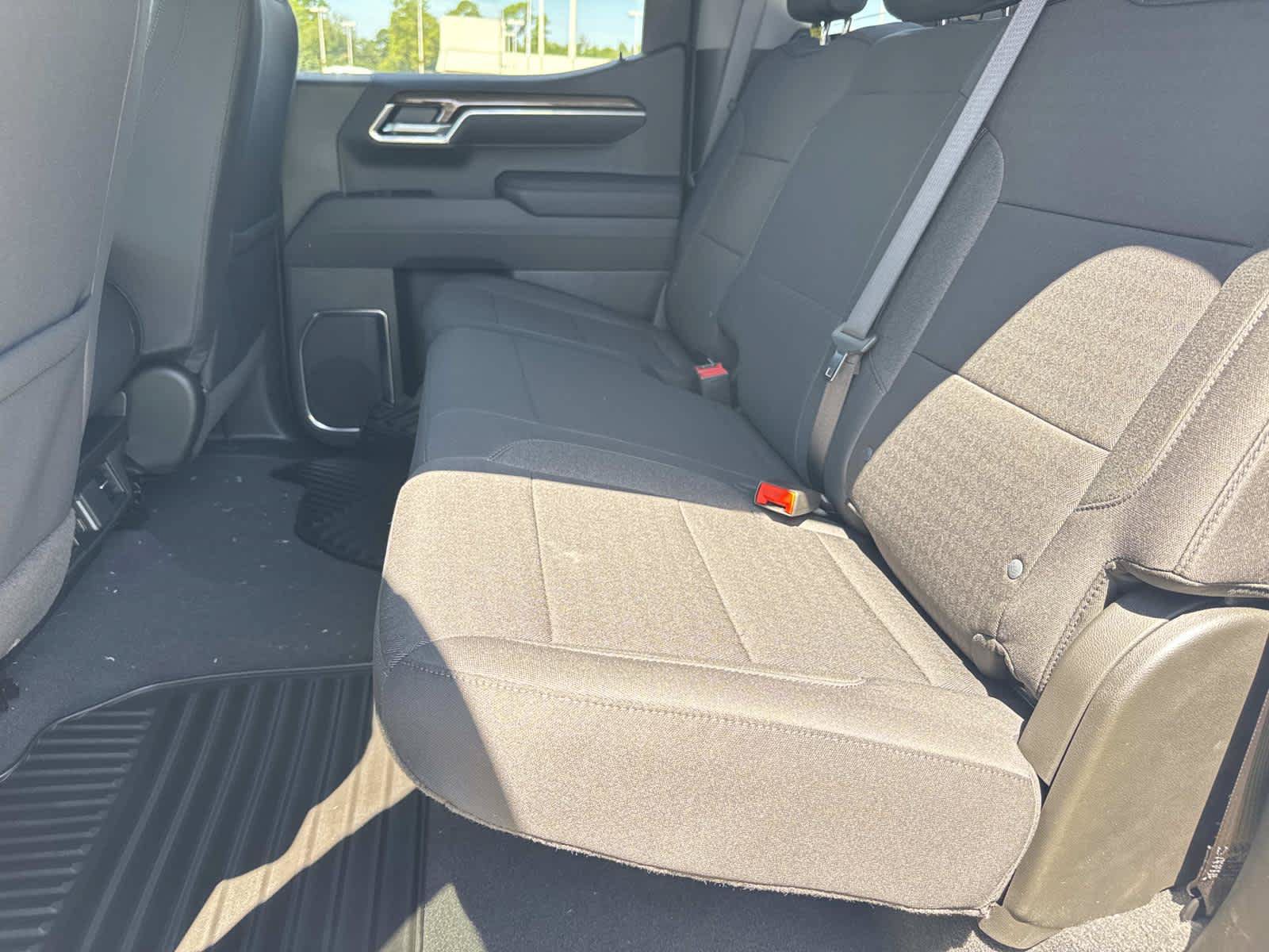 New 2026 Chevrolet Silverado 1500 LT RWD image 8