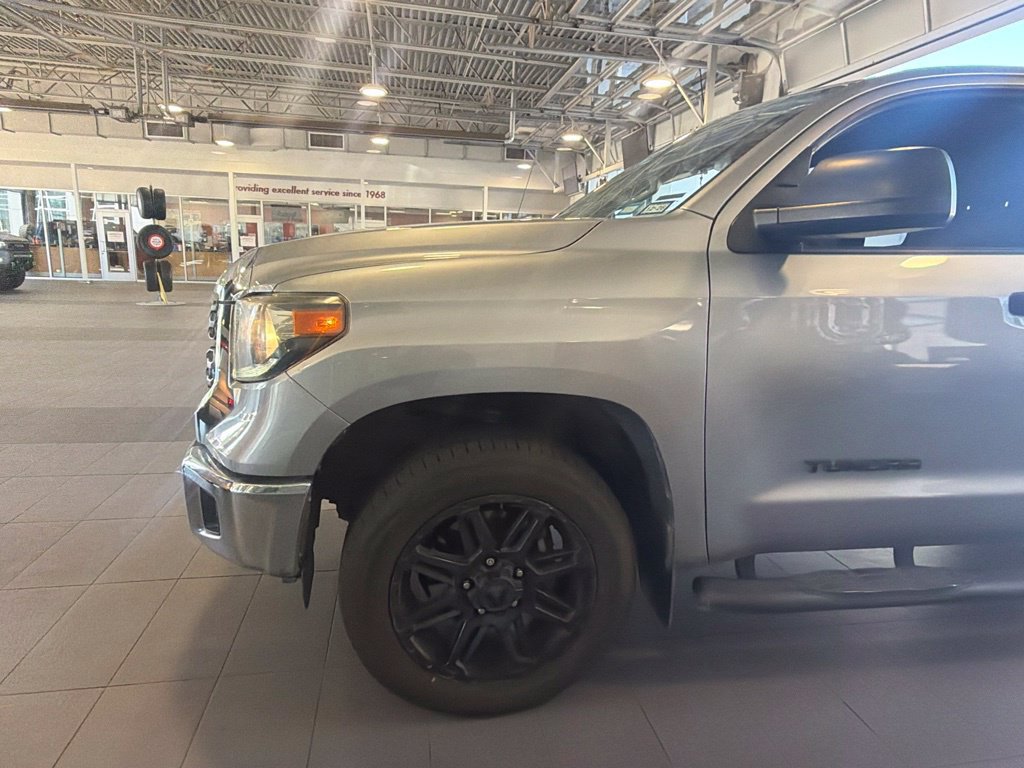 Used 2019 Toyota Tundra SR5 w/ SR5 Upgrade Package RWD image 2