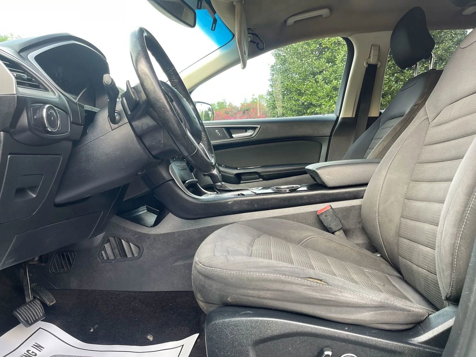 Used 2015 Ford Edge SEL AWD/4WD image 13