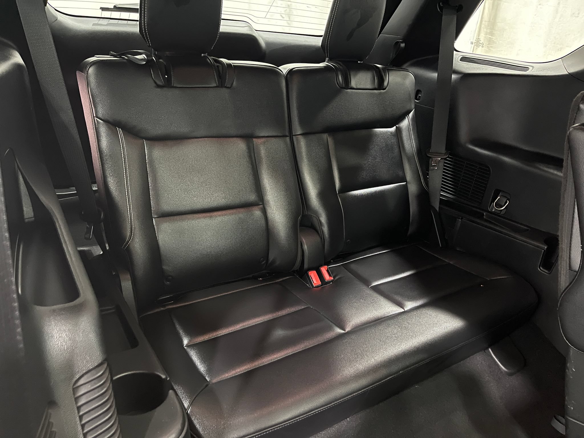 Used 2020 Ford Explorer ST w/ Premium Technology Package AWD/4WD image 32