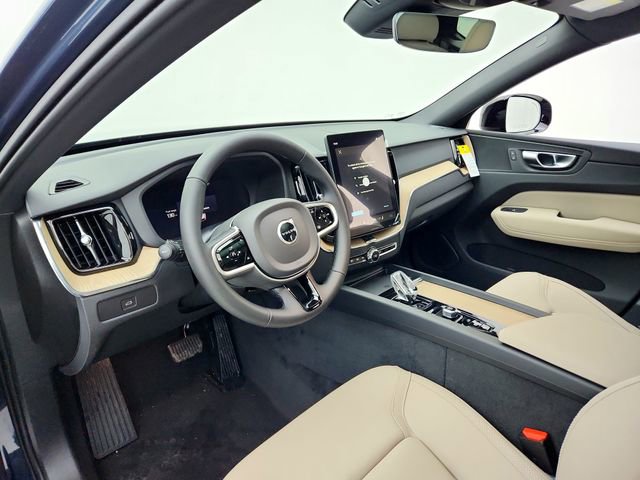 New 2026 Volvo XC60 B5 Core image 16