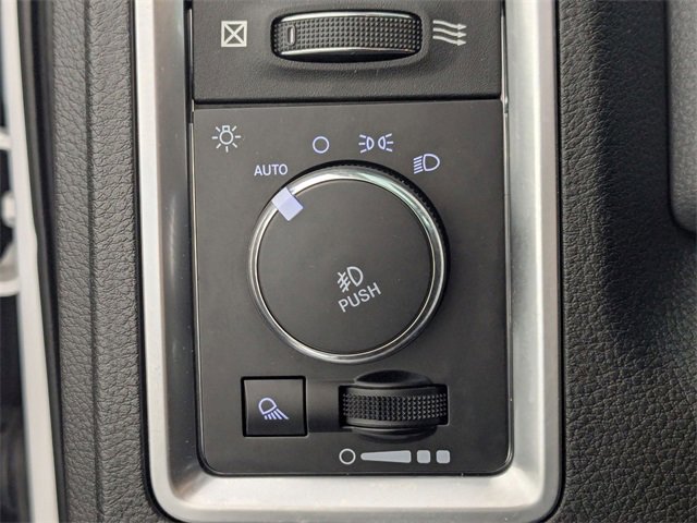 Used 2020 RAM 1500 Classic Warlock w/ Electronics Group image 12
