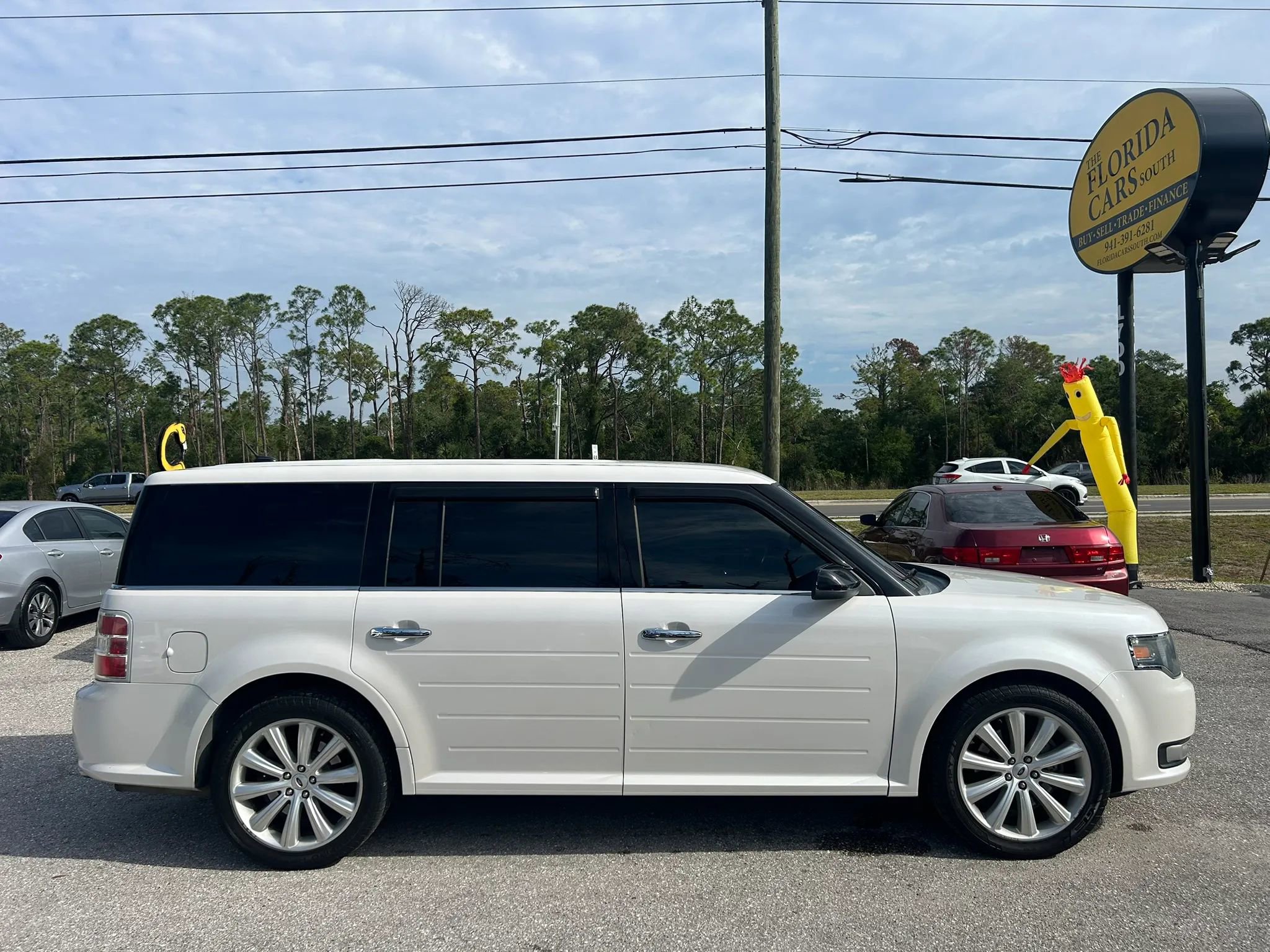 Used 2015 Ford Flex SEL w/ Equipment Group 202A AWD/4WD image 2
