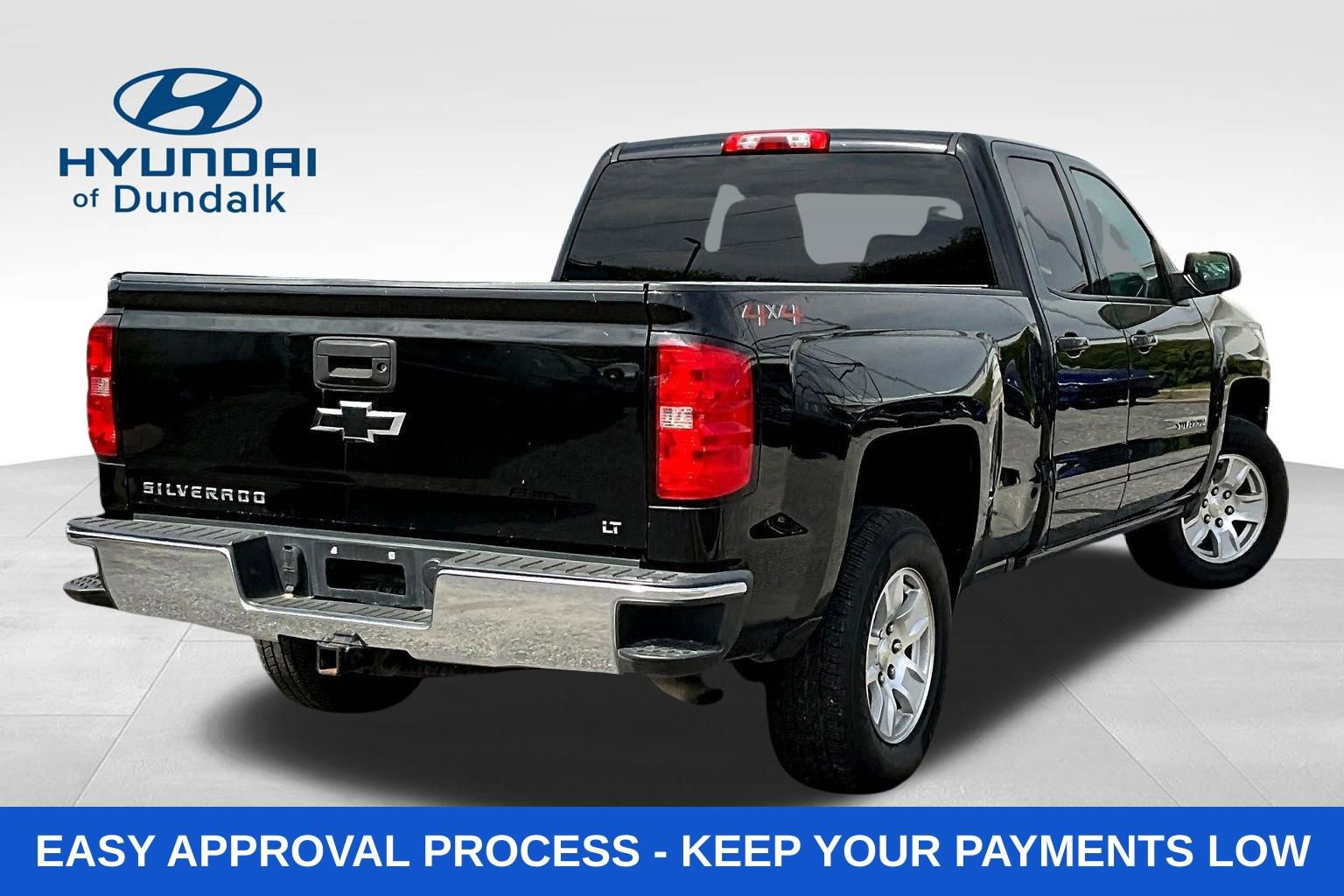 Used 2018 Chevrolet Silverado 1500 LT w/ All Star Edition AWD/4WD image 8
