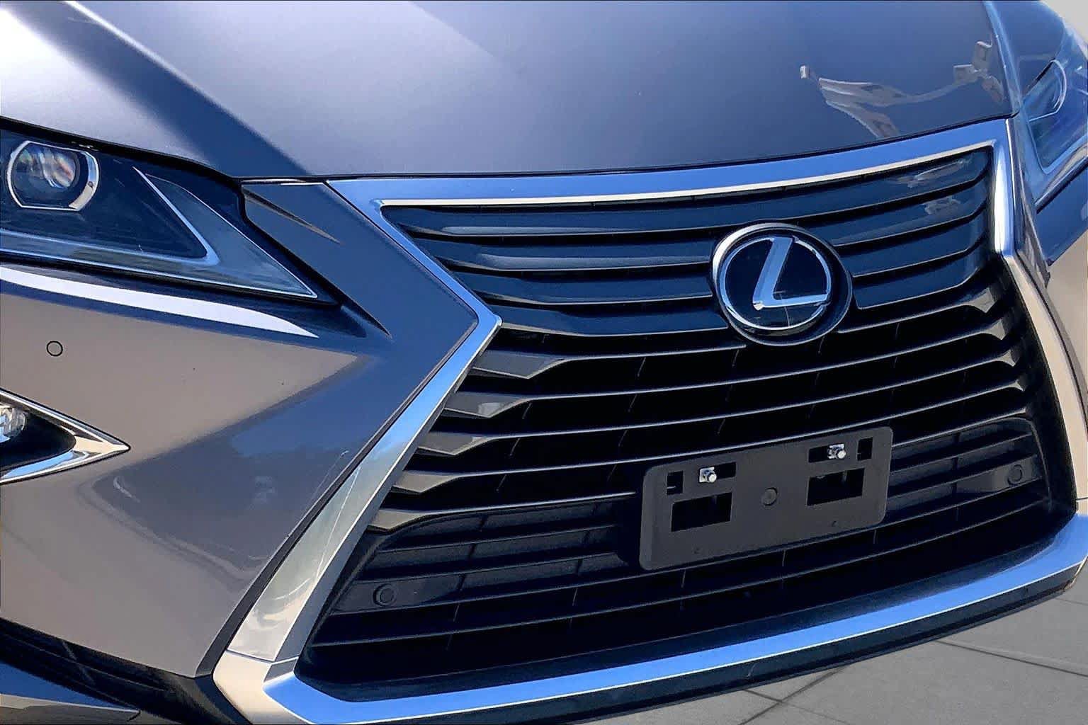 Used 2017 Lexus RX 350 FWD w/ Premium Package image 30