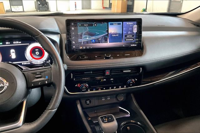 Used 2024 Nissan Rogue SL w/ SL Premium Package image 9