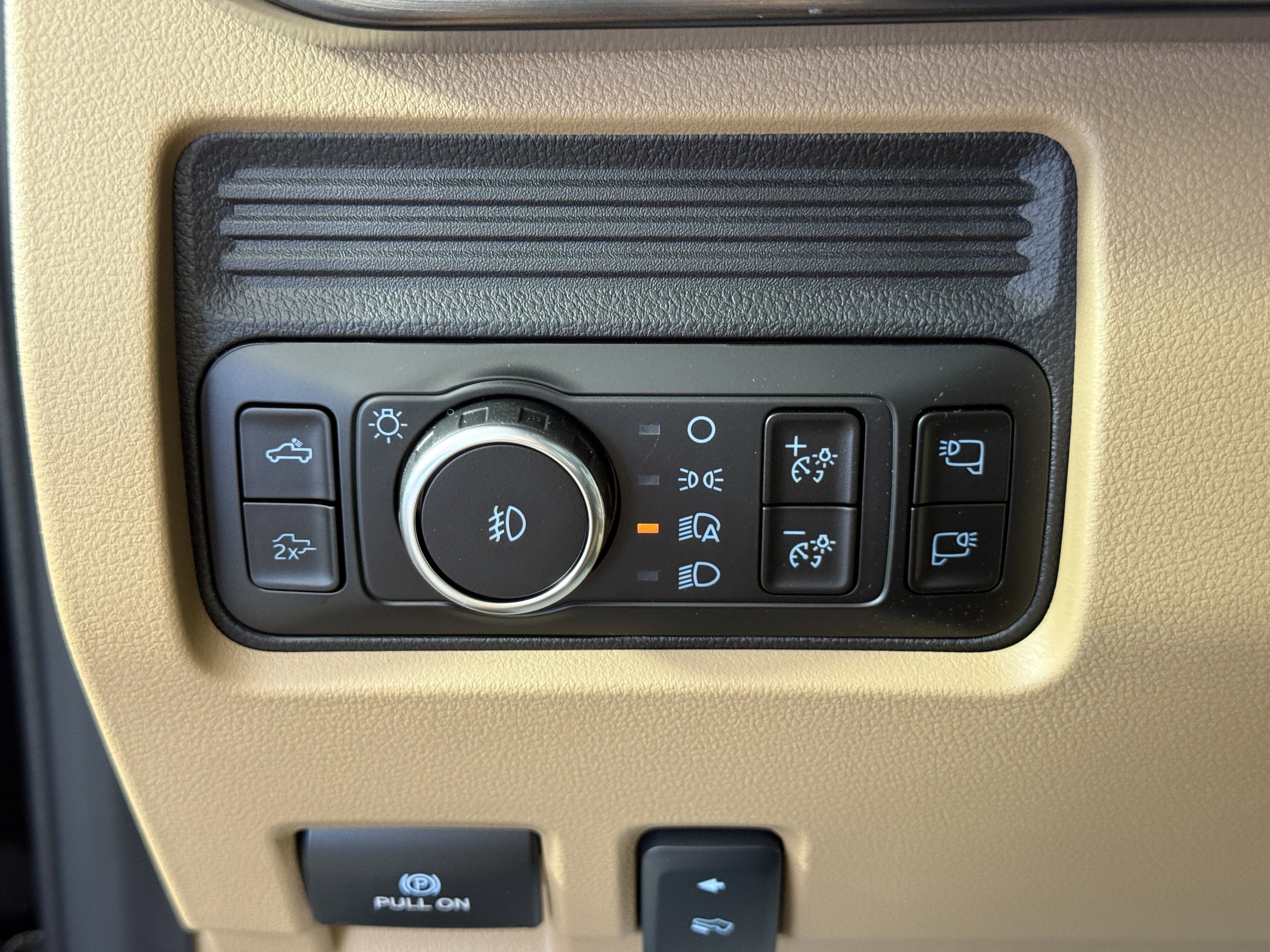 New 2026 Ford F250 Lariat image 25