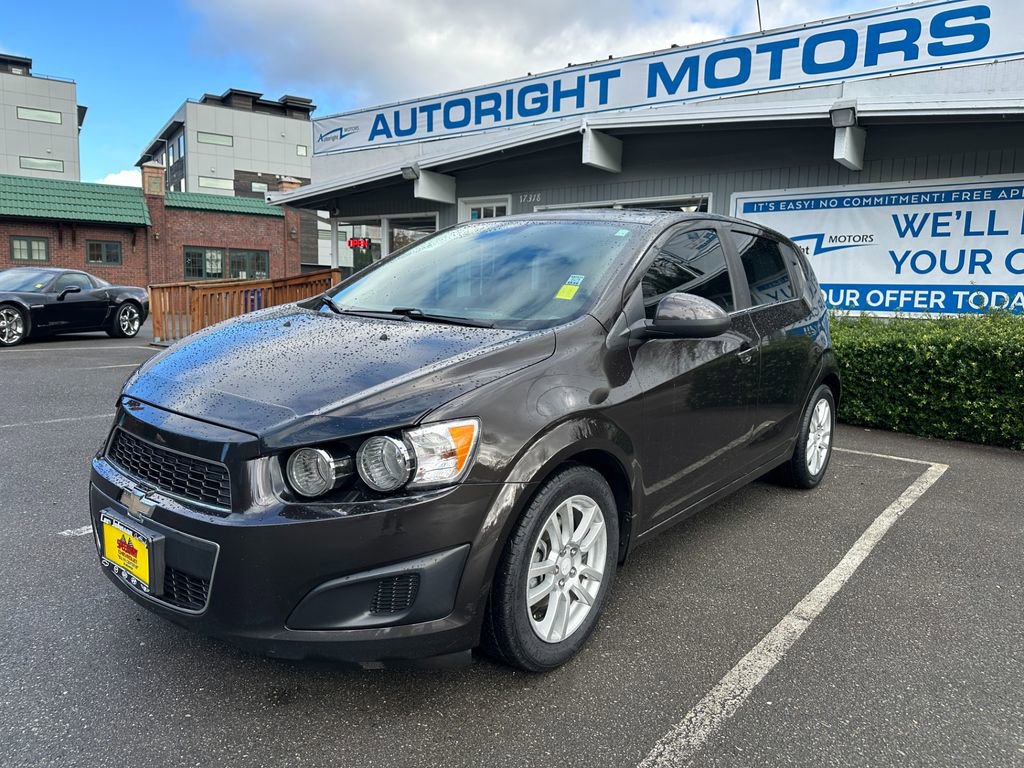 Used 2015 Chevrolet Sonic LT w/ Fun and Sun Package image 1