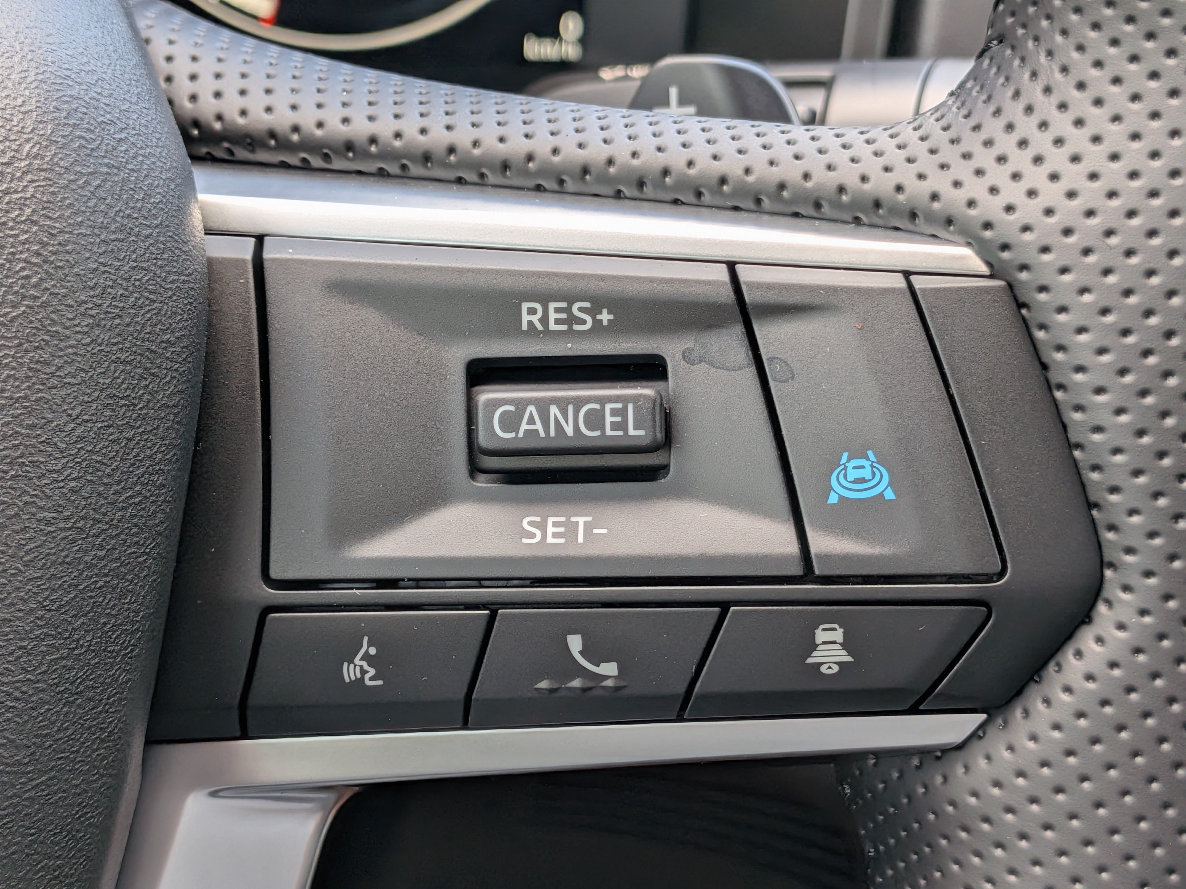New 2026 Nissan Rogue SL AWD/4WD image 26