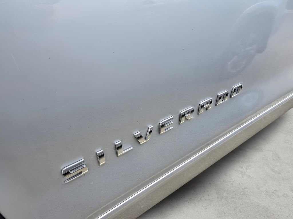 Used 2017 Chevrolet Silverado 1500 LT w/ All Star Edition image 19