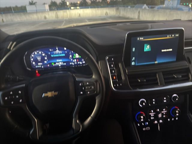 Used 2023 Chevrolet Suburban Premier image 11