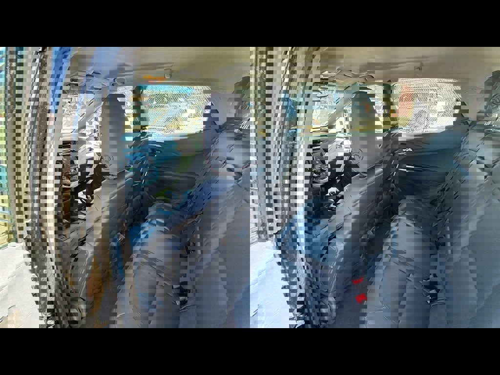 Used 2021 Chevrolet Bolt Premier w/ Infotainment Package image 24