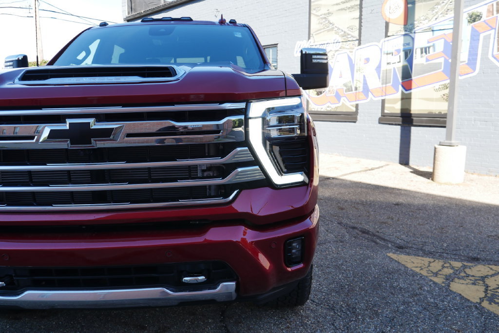 New 2026 Chevrolet Silverado 3500 High Country w/ High Country Premium Package AWD/4WD image 3