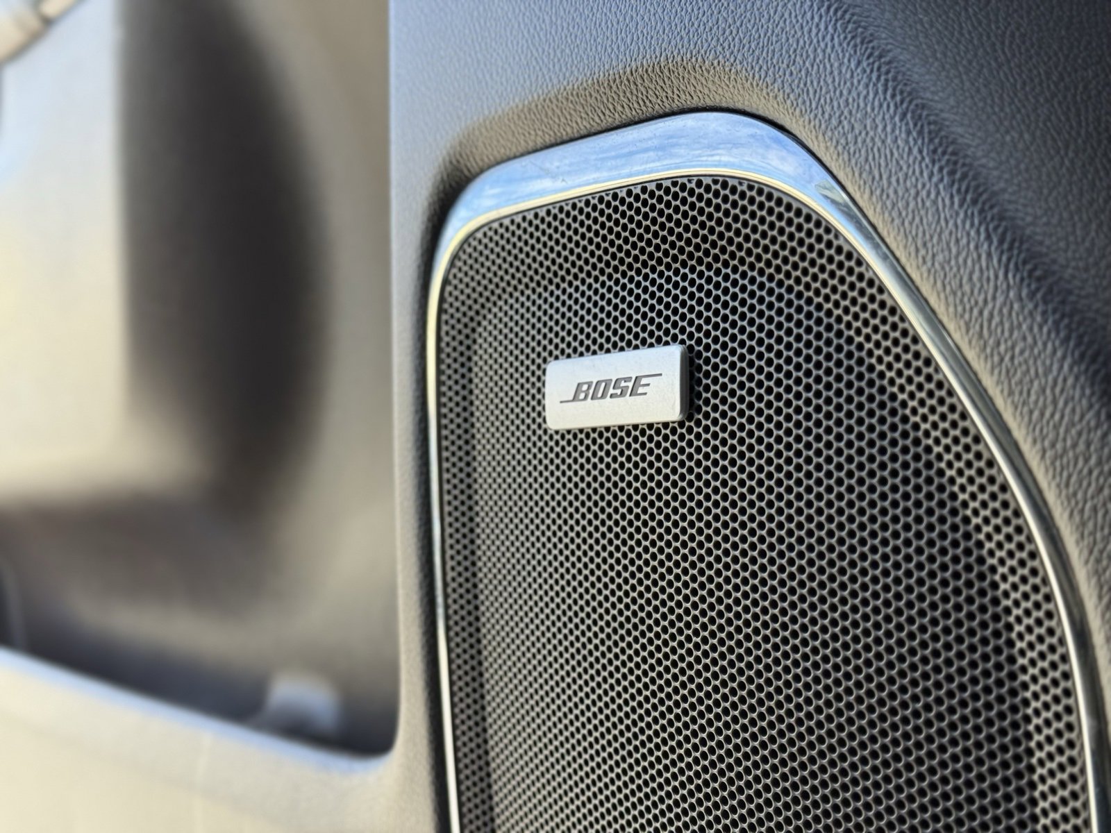 Used 2016 GMC Sierra 1500 Denali w/ Enhanced Driver Alert Package image 16