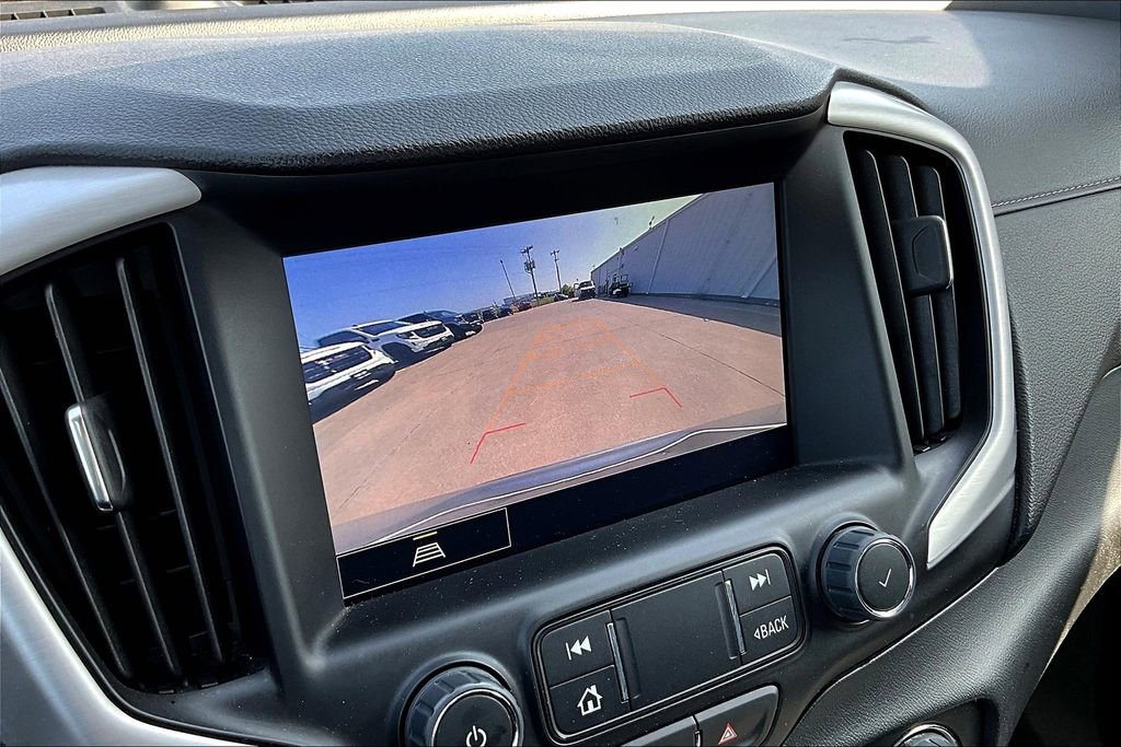 Used 2023 GMC Terrain SLT image 28