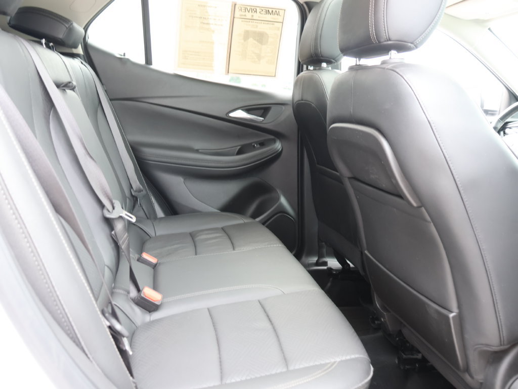 Used 2023 Buick Encore GX Essence w/ Experience Buick Package AWD/4WD image 12