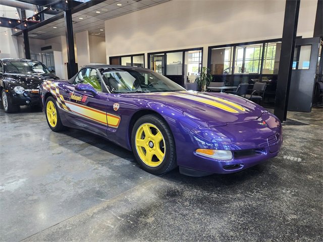 Used 1998 Chevrolet Corvette Convertible w/ Memory Pkg RWD video 2