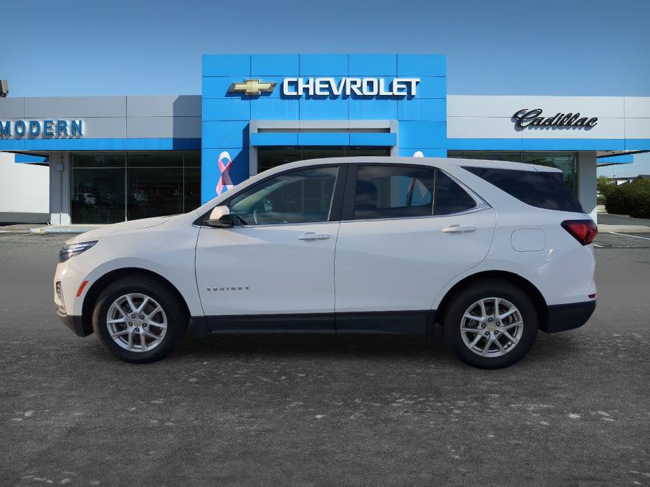 Used 2023 Chevrolet Equinox LT FWD image 2