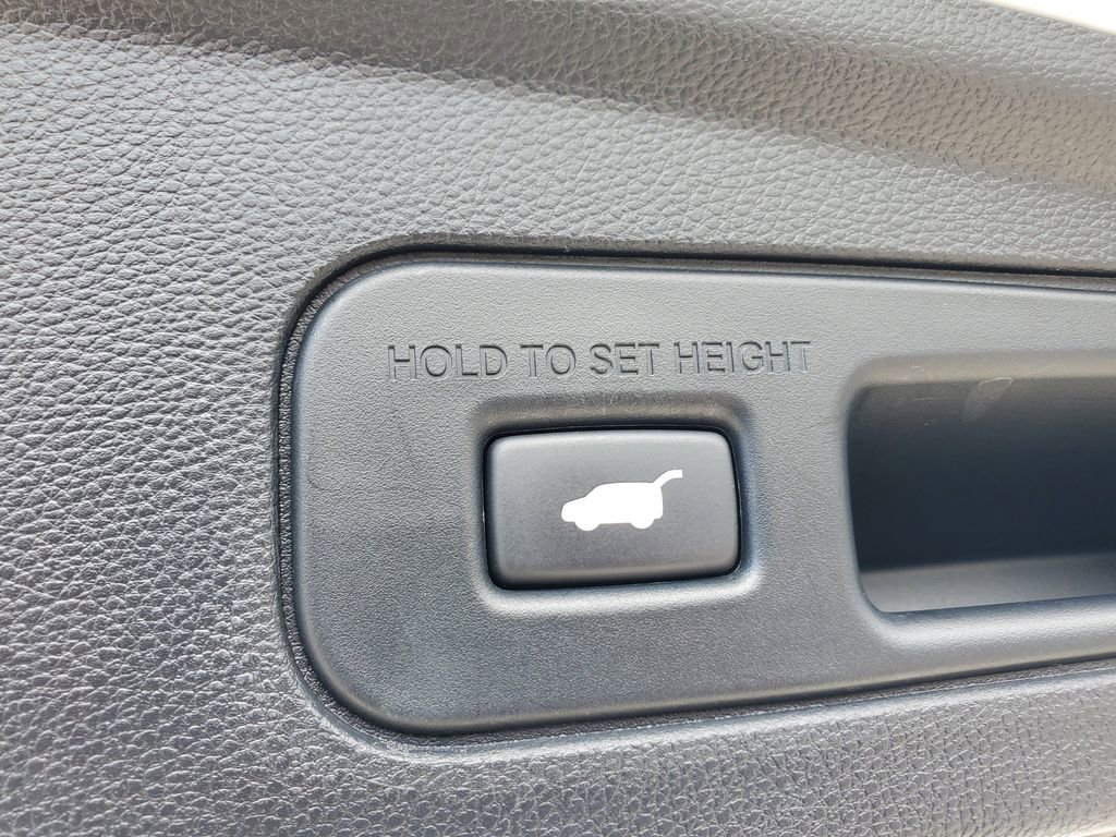 Used 2023 Acura MDX FWD w/ Technology Package image 9