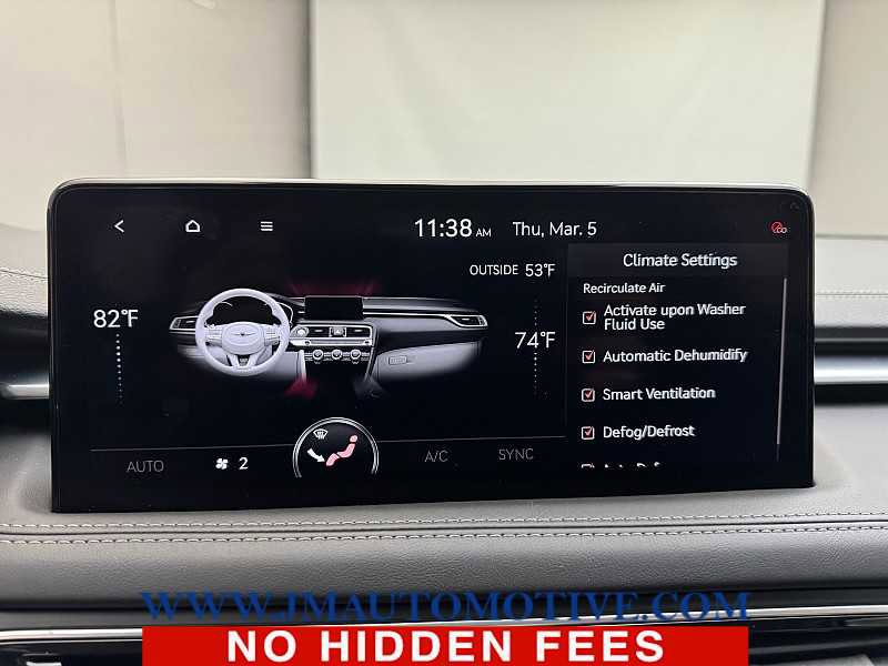 Used 2023 Genesis G70 2.0T image 34