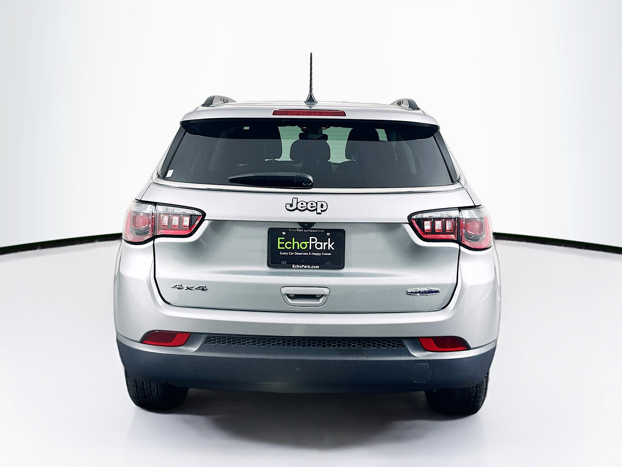 Used 2022 Jeep Compass Latitude image 7