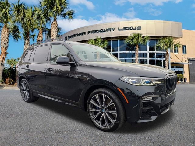 Used 2021 BMW X7 M50i image 2