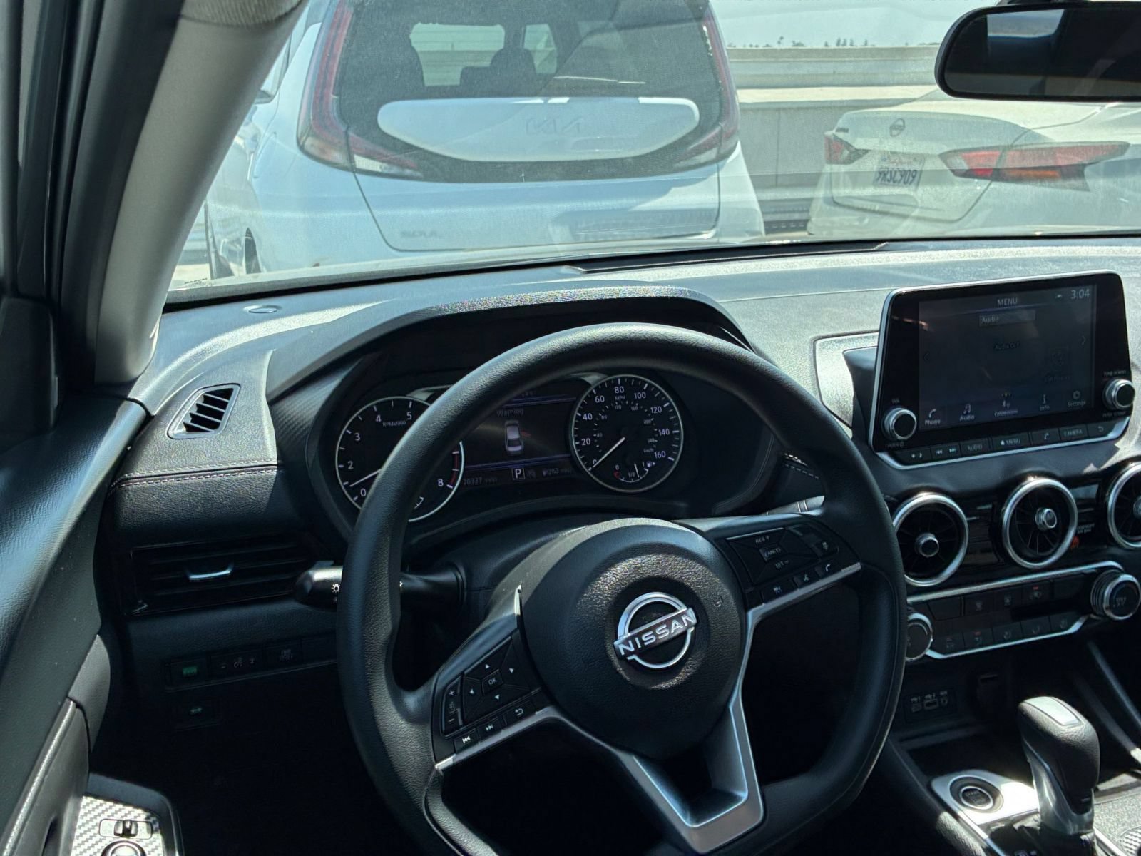 Used 2025 Nissan Sentra SV FWD image 32