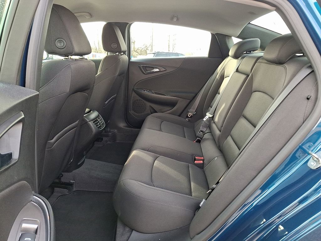 Used 2019 Chevrolet Malibu LT image 14