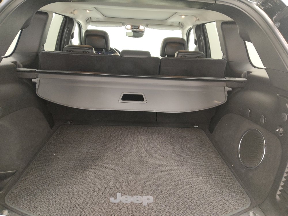 Used 2018 Jeep Grand Cherokee Summit w/ Platinum Series Group image 29