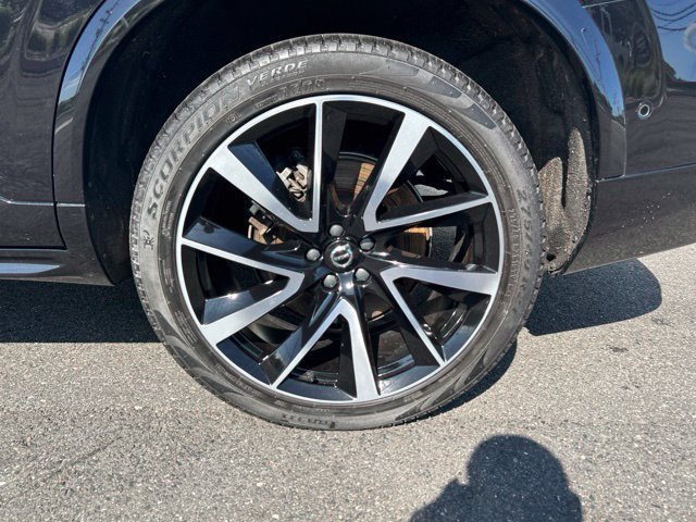 Certified 2023 Volvo XC90 B6 Plus w/ Protection Package Premier AWD/4WD image 9