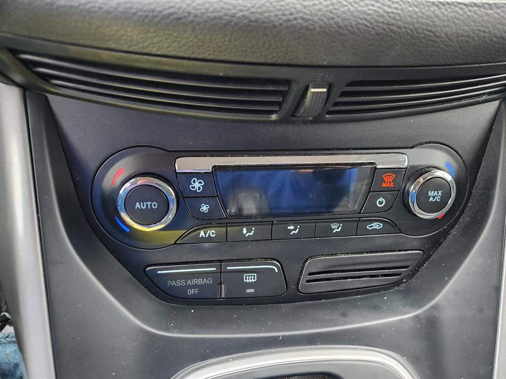 Used 2013 Ford Escape SE image 32