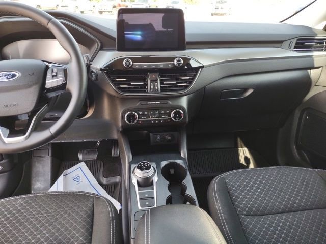 Used 2023 Ford Escape Active AWD/4WD image 13