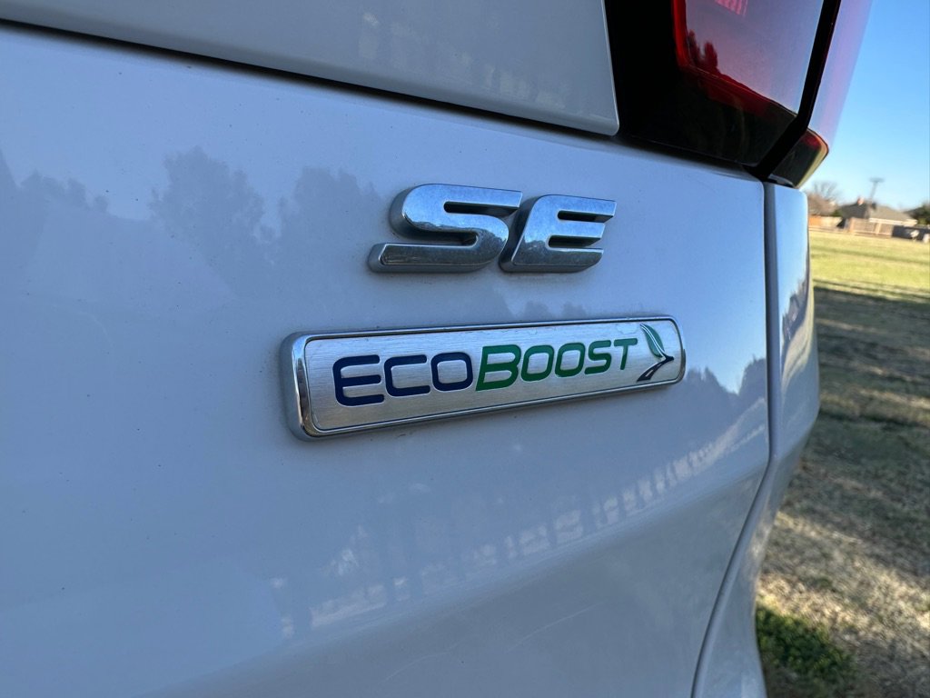 Used 2019 Ford Escape SE image 15