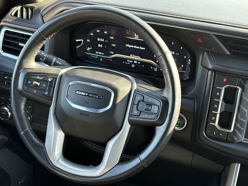 Used 2023 GMC Yukon Denali image 14