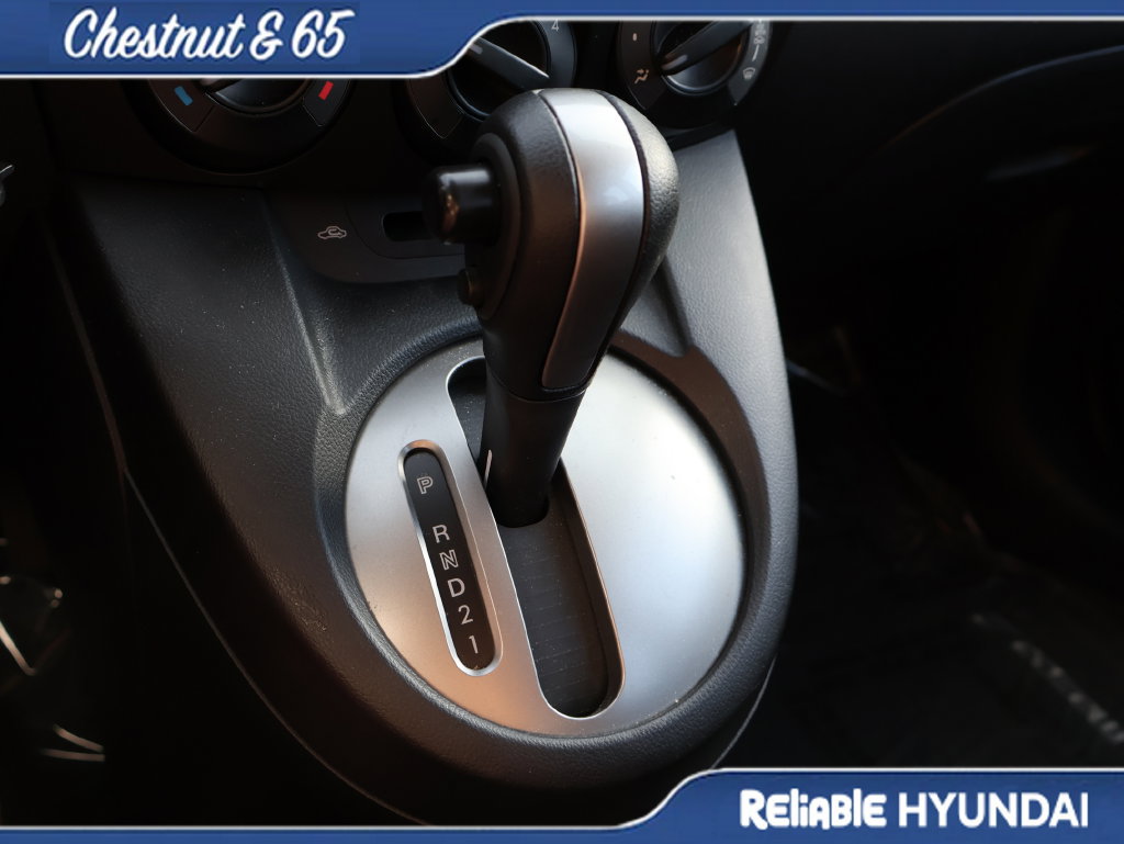 Used 2014 MAZDA MAZDA2 Sport FWD image 58