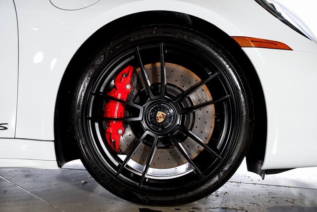 Used 2024 Porsche 911 Targa 4 GTS image 13