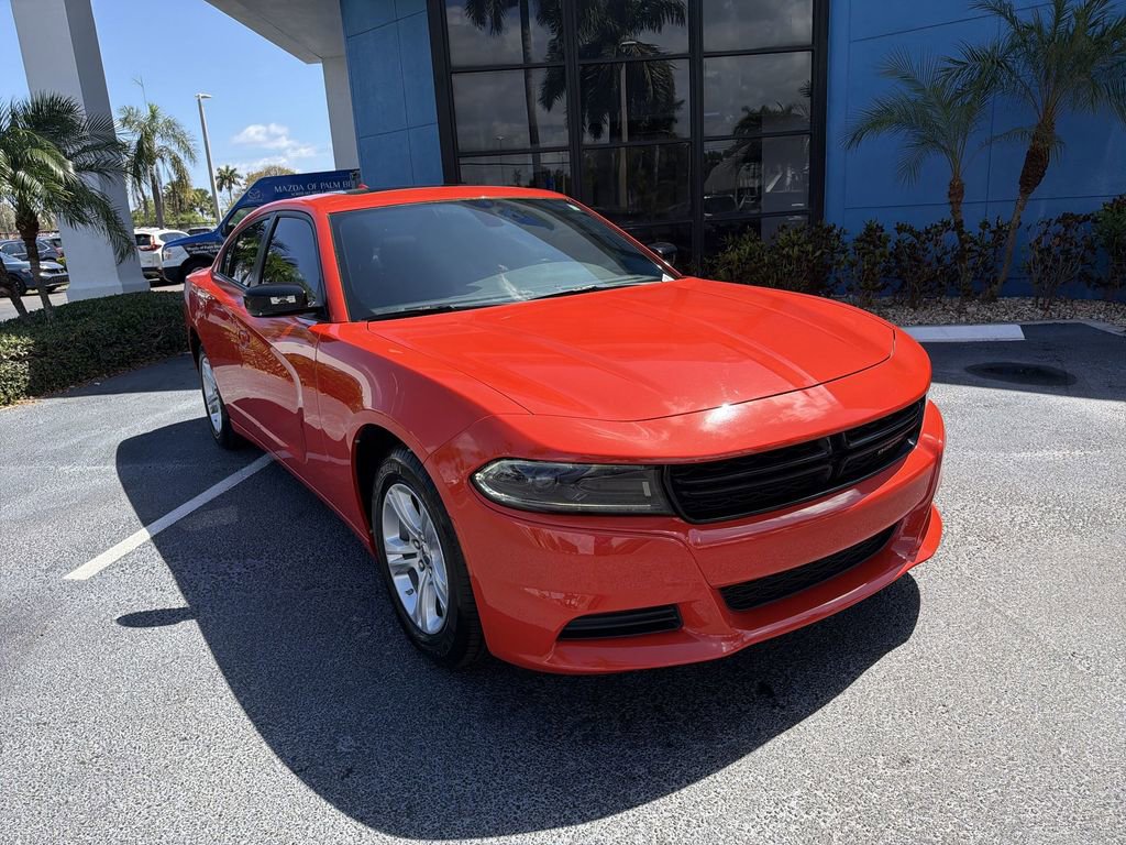 Used 2023 Dodge Charger SXT image 2