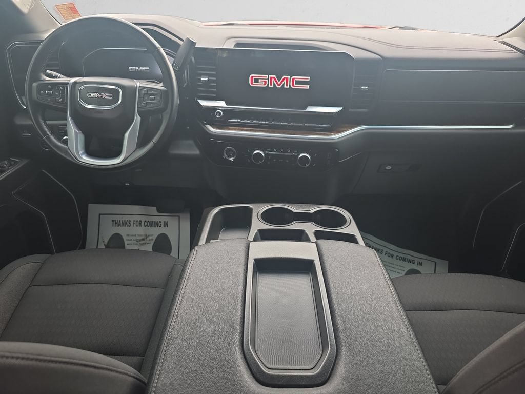 Used 2022 GMC Sierra 1500 Elevation w/ X31 Off-Road Package AWD/4WD image 11