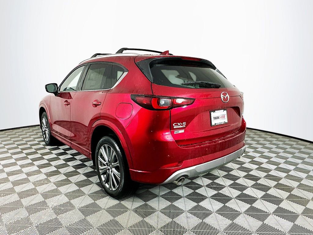 New 2025 MAZDA CX-5 Signature image 6