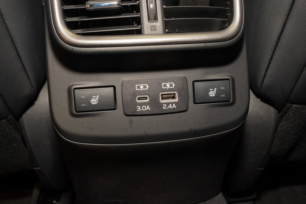 Used 2023 Subaru Outback Touring image 8