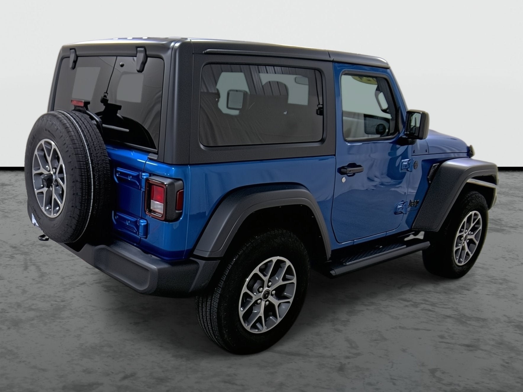 Used 2024 Jeep Wrangler Sport AWD/4WD image 4