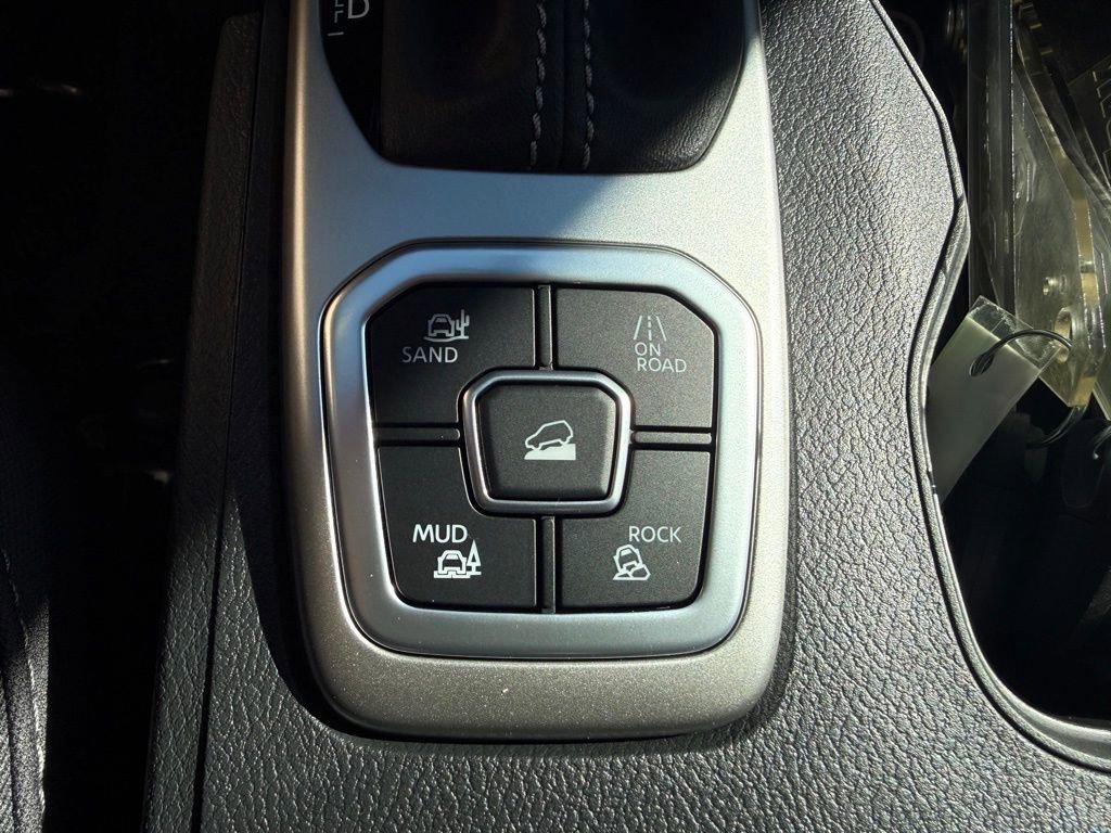 New 2026 Nissan Frontier SV w/ Tow Package image 29