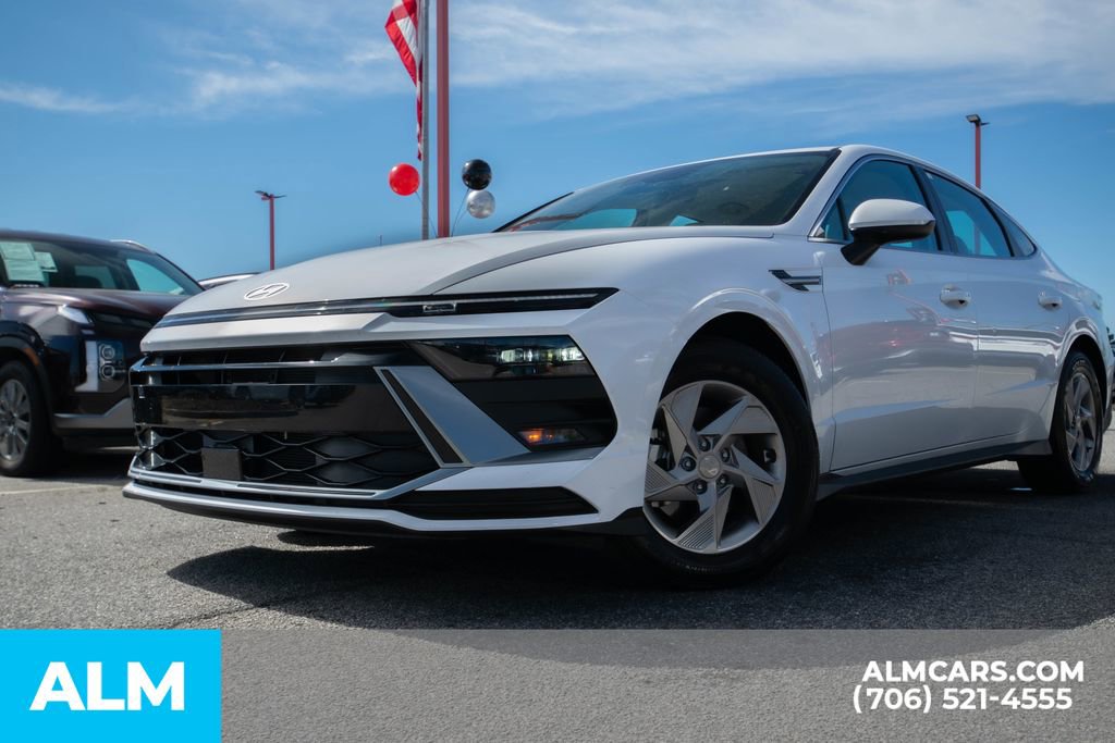 Certified 2025 Hyundai Sonata SE image 9