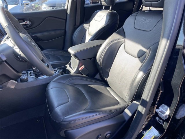 Used 2023 Jeep Cherokee Altitude Lux image 25