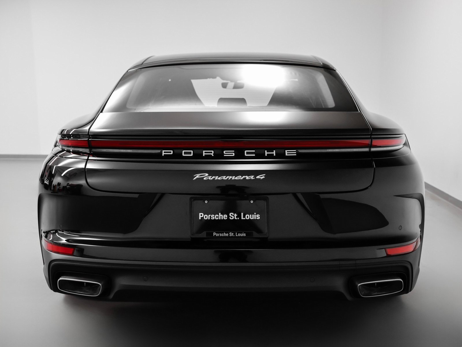 New 2026 Porsche Panamera 4 image 11
