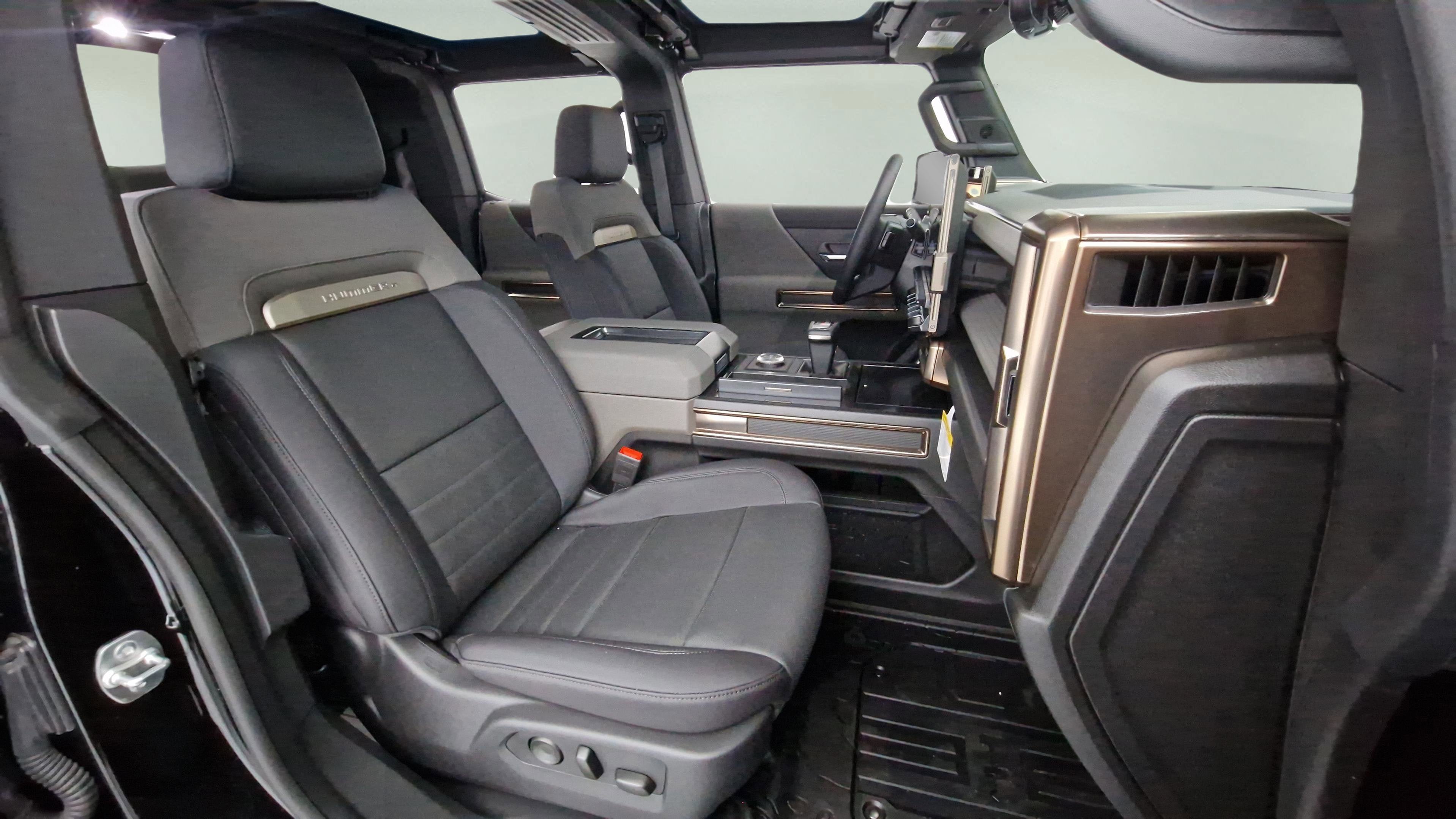 New 2025 GMC Hummer EV 3X AWD/4WD image 11